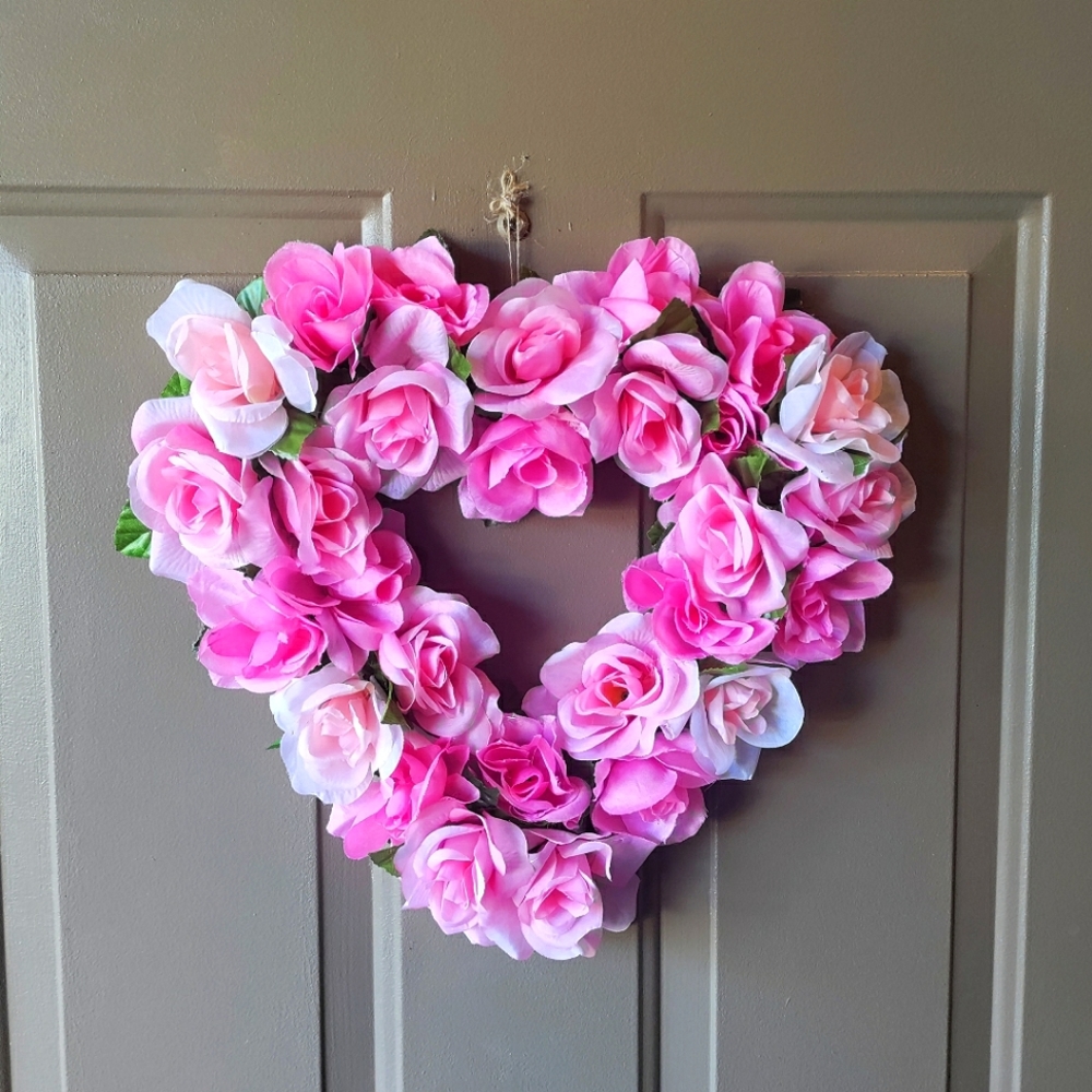 Floral Heart Wreath Artificial Rose - Pink